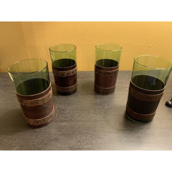 Vtg Green Whiskey Glasses With Leather Embossed Sleeve Lot Of Four - Picture 5 of 8
